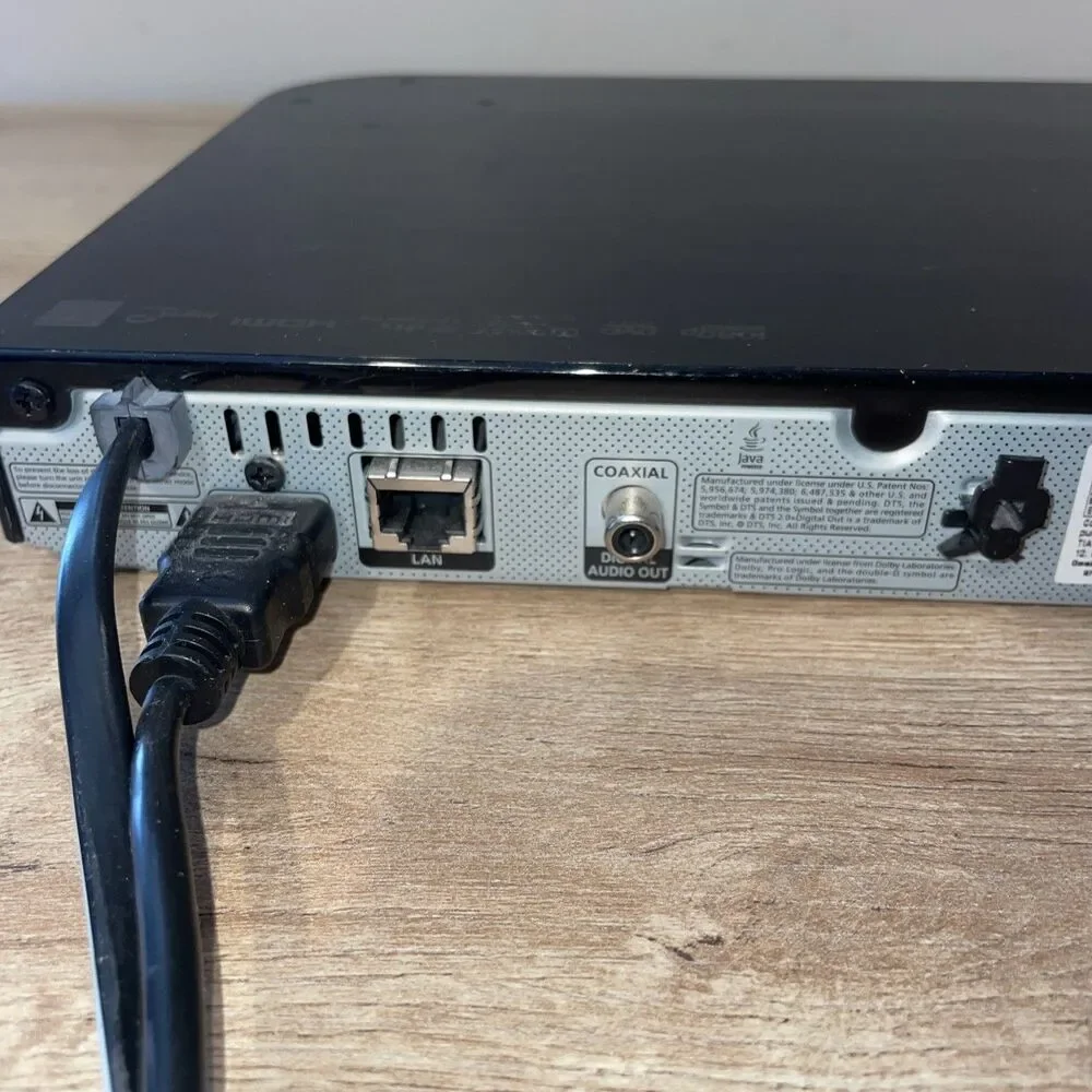 Samsung BD-F5100 Blu-ray Disc Player 1080p HDMI LAN Coax w/ Cables Tested